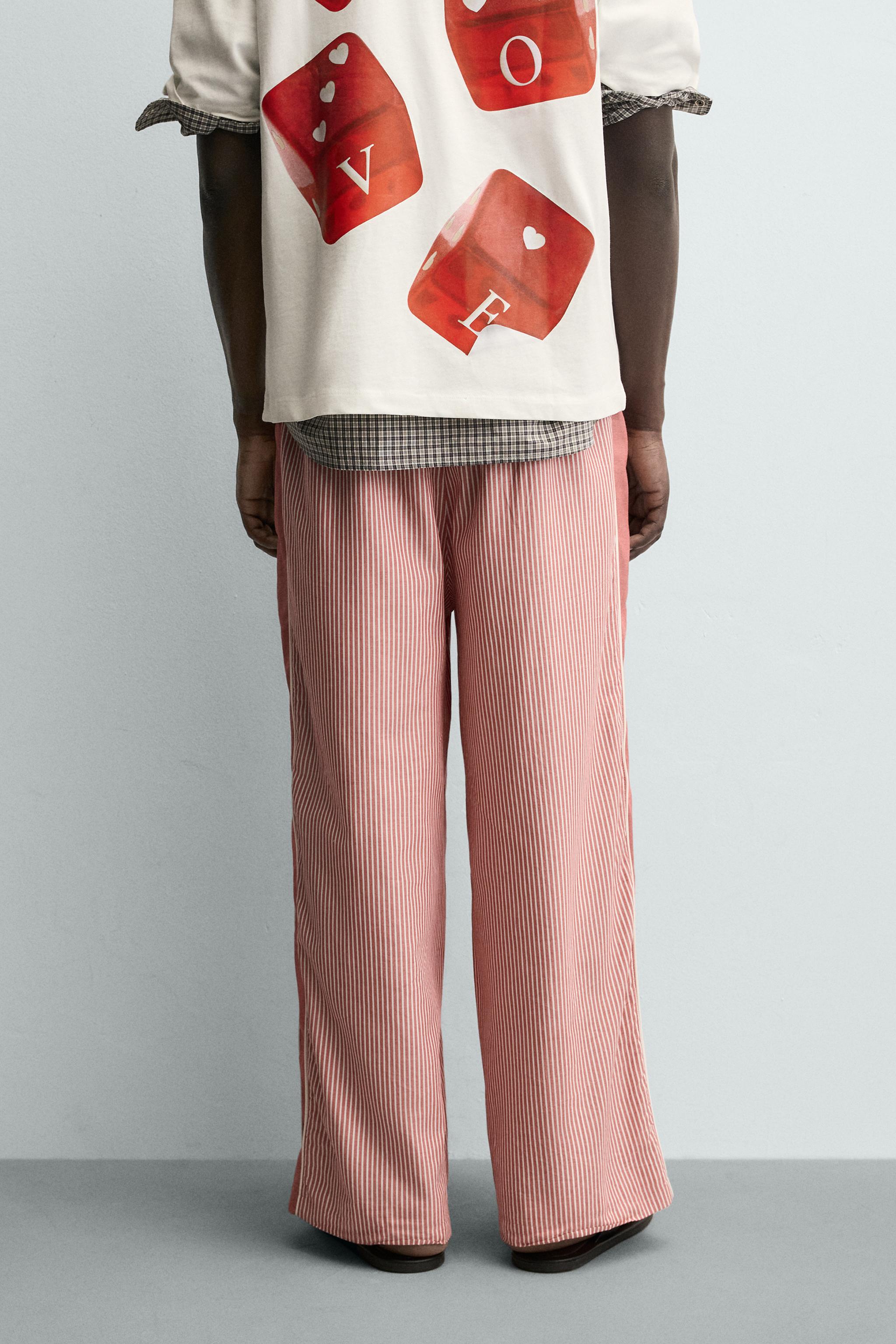 PANTALON À RAYURES ET BANDE EN CONTRASTE